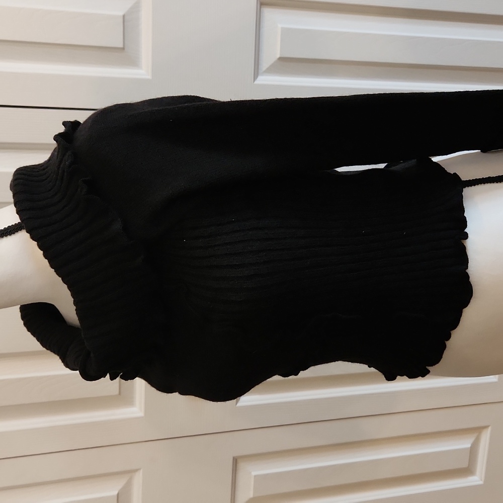 BDG, Urban Outfitters, NWT, Women's Sweater, Black, Size XL ♥️ - Picture 4 of 9